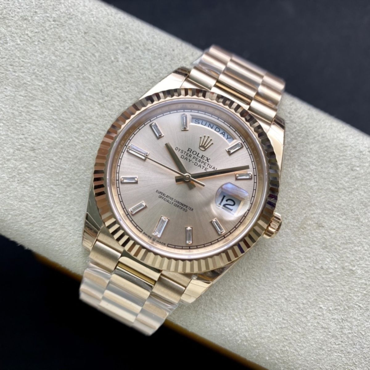 Regency Weekday 40 mm Weekday Fluted Bezel Sundust set with diamonds Dial 228235 6062