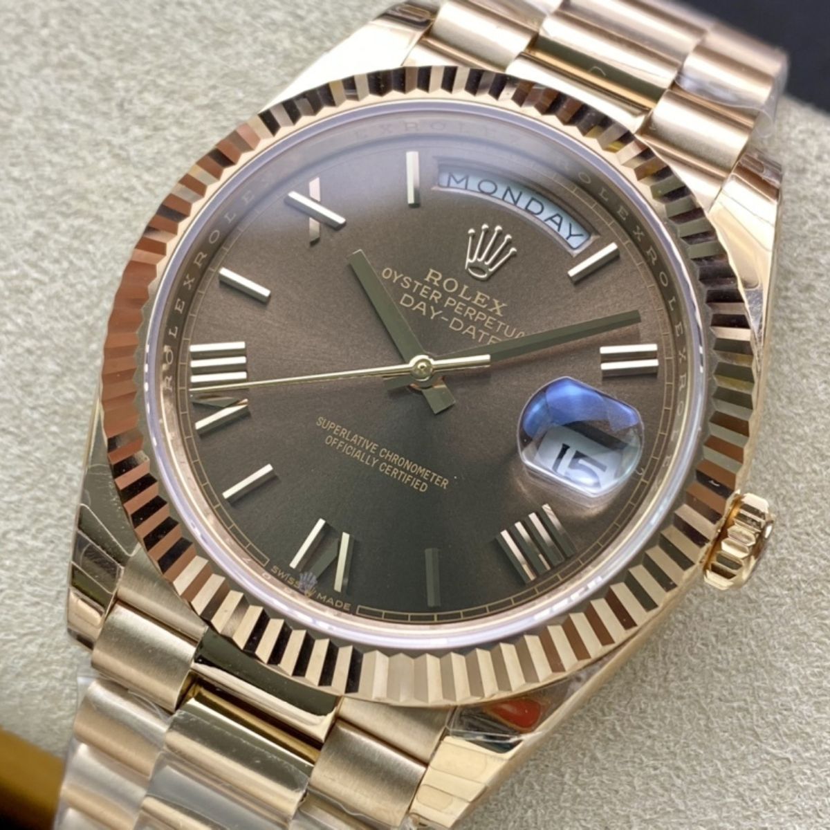 Regency Weekday 40 mm Weekday Fluted Bezel Chocolate Dial 228235 5961