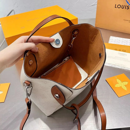 2026 Exquisite+leather+bags-573