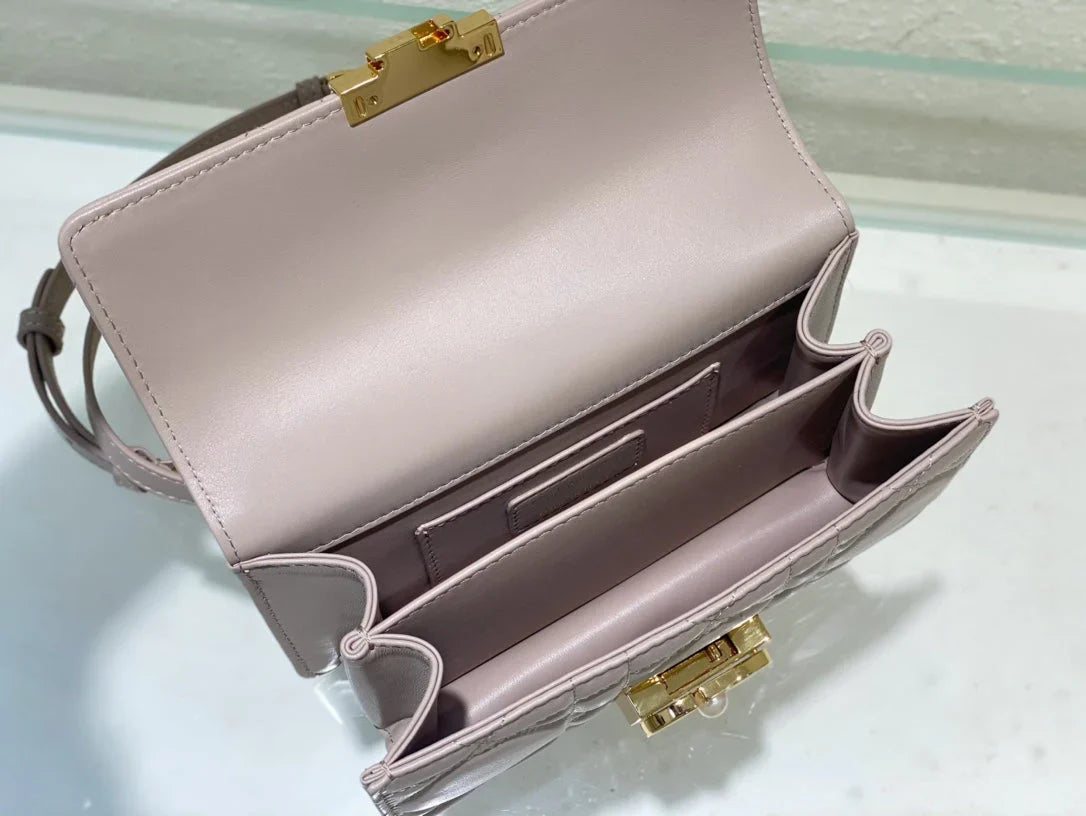 2026 Exquisite+leather+bags-71