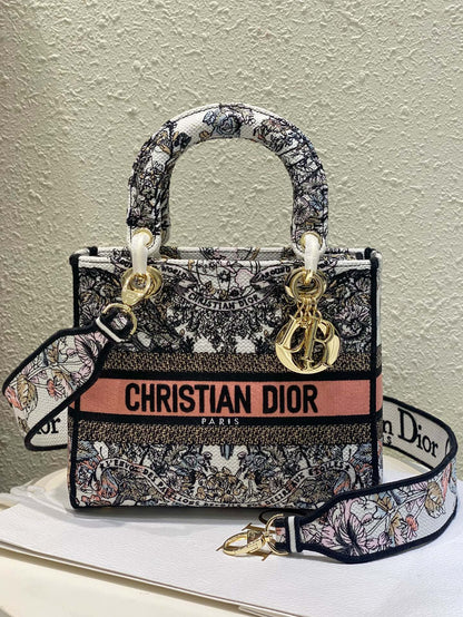 2026 Exquisite+leather+bags-142