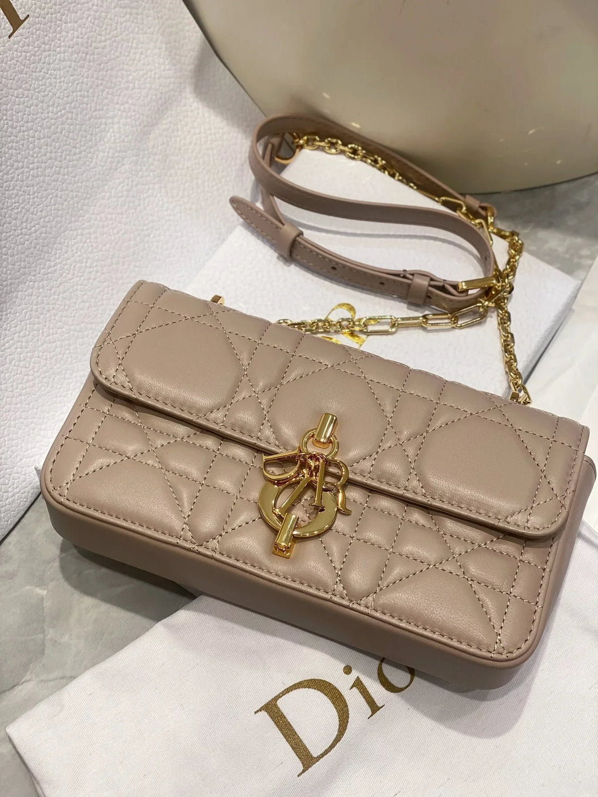 2026 Exquisite+leather+bags-130
