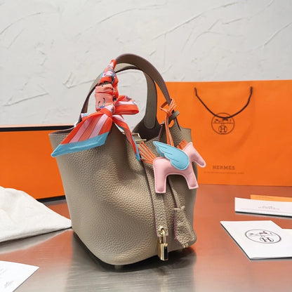 2026 Exquisite+leather+bags-652