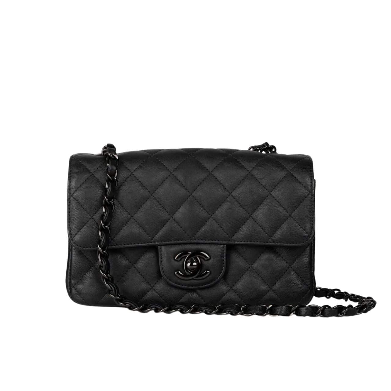 Mini Classic Handbag Smooth Leather Black 20cm A01113 B06311 94305 22 New Collection Bag Flap Bag