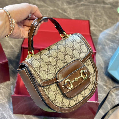 Horsebit 1955 Mini GG Supreme Canvas Top Handle Bag Beige And Brown ‎15Cm 781387 92Tcg 8563 Horsebit 1955 Bag