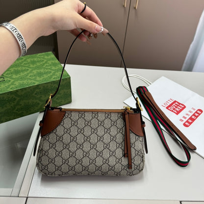 GG Emblem Mini GG Monogram Canvas Shoulder Bag Beige And Brown 24Cm 820696 Fad6L 9758 Emblem Bag