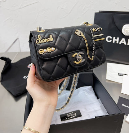 Clips Mini Smooth Leather Flap Bags Black 20cm 22 New Collection Bag Flap Bag