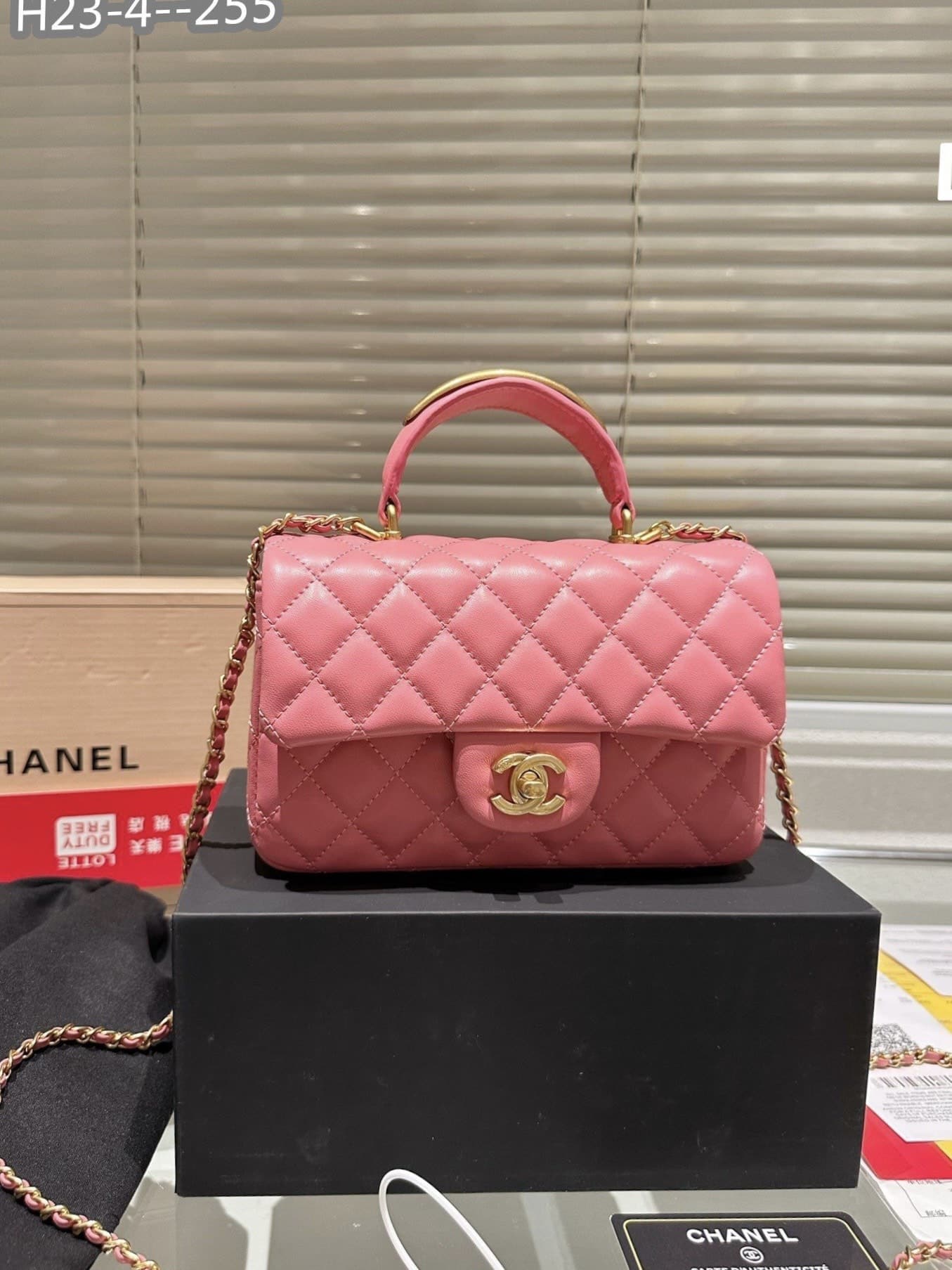 22B Small Smooth Leather Flap Bag Pink 20cm AS2431 22 New Collection Bag Flap Bag