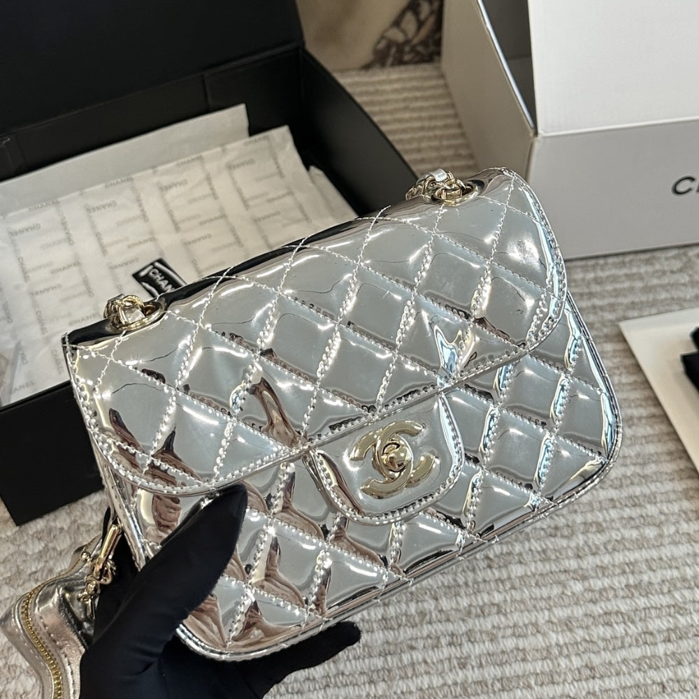 Star Mini Patent Leather Flap Bag With Coin Purse Silver 24Cm AS4648 B14873 NT666 22 New Collection Bag Flap Bag