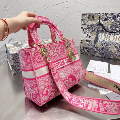 2026 Exquisite+leather+bags-439