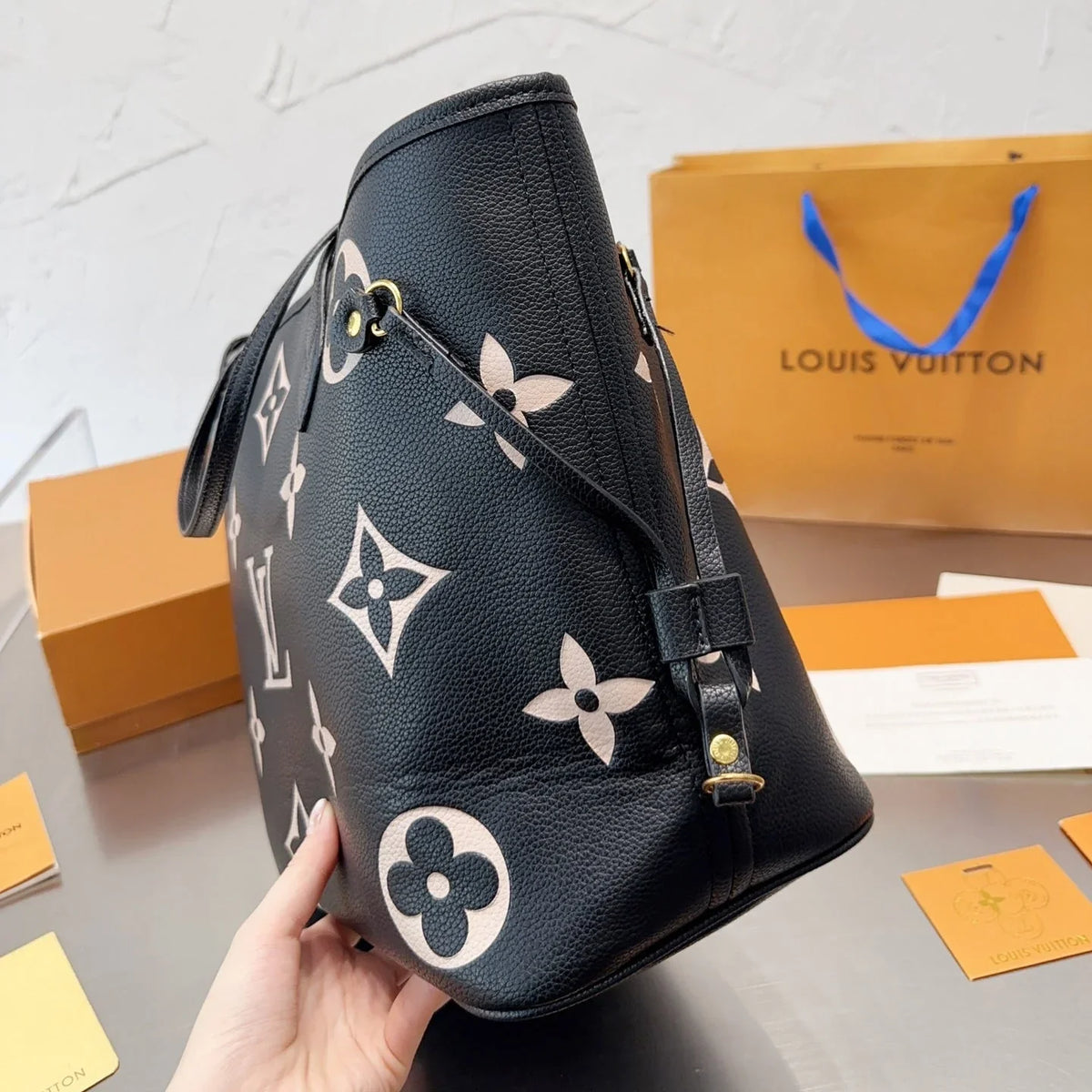2026 Exquisite+leather+bags-657
