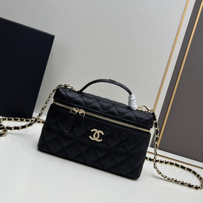 25C Vanity With Chain Small Grainy Leather Handle Bags Black 19cm 25 New Collection Bag