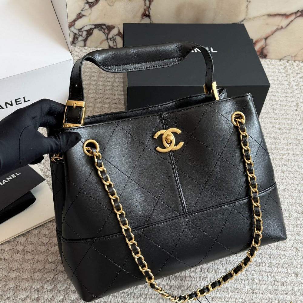 25A Large Smooth Leather Hobo Bags Black 28cm 25 New Collection Bag