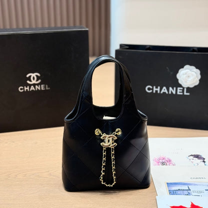 Shopping Bag Small Smooth Leather Handbags Black 22cm AS6132 B23332 94305 22 New Collection Bag Shopping Bag