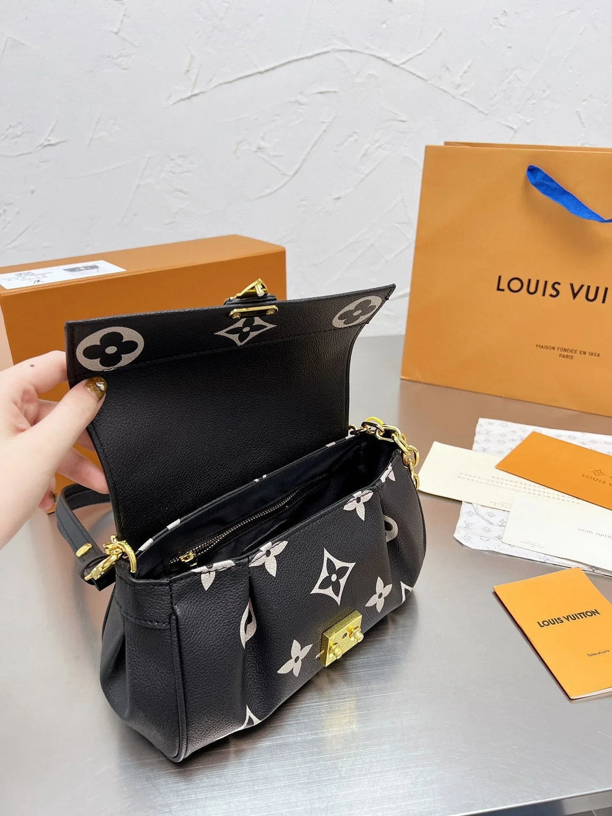 2026 Exquisite+leather+bags-429