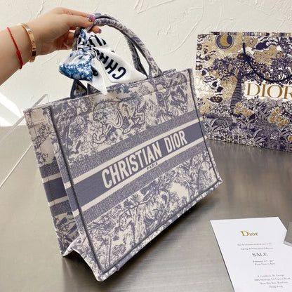 2026 Exquisite+leather+bags-527