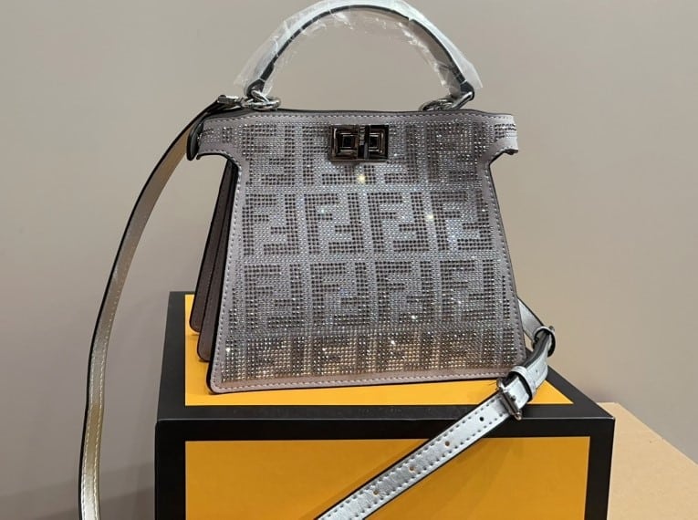 Peekaboo ISeeU Petite Crystal FF Motif Leather Handbag Silver 21Cm 8BN335APKFF1JSU 22 New Collection Bag Peekaboo Bag