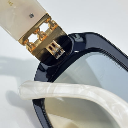 2026 High-End leisure travel versatile sunglasses19033