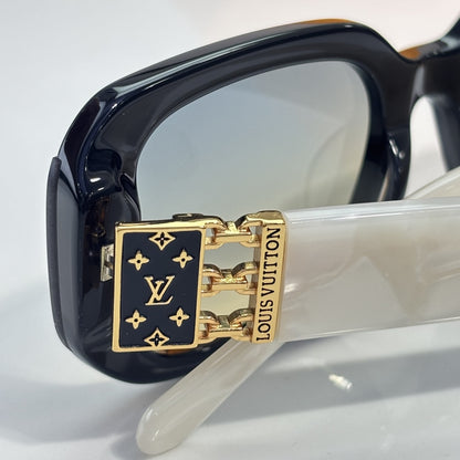 2026 High-End leisure travel versatile sunglasses19033