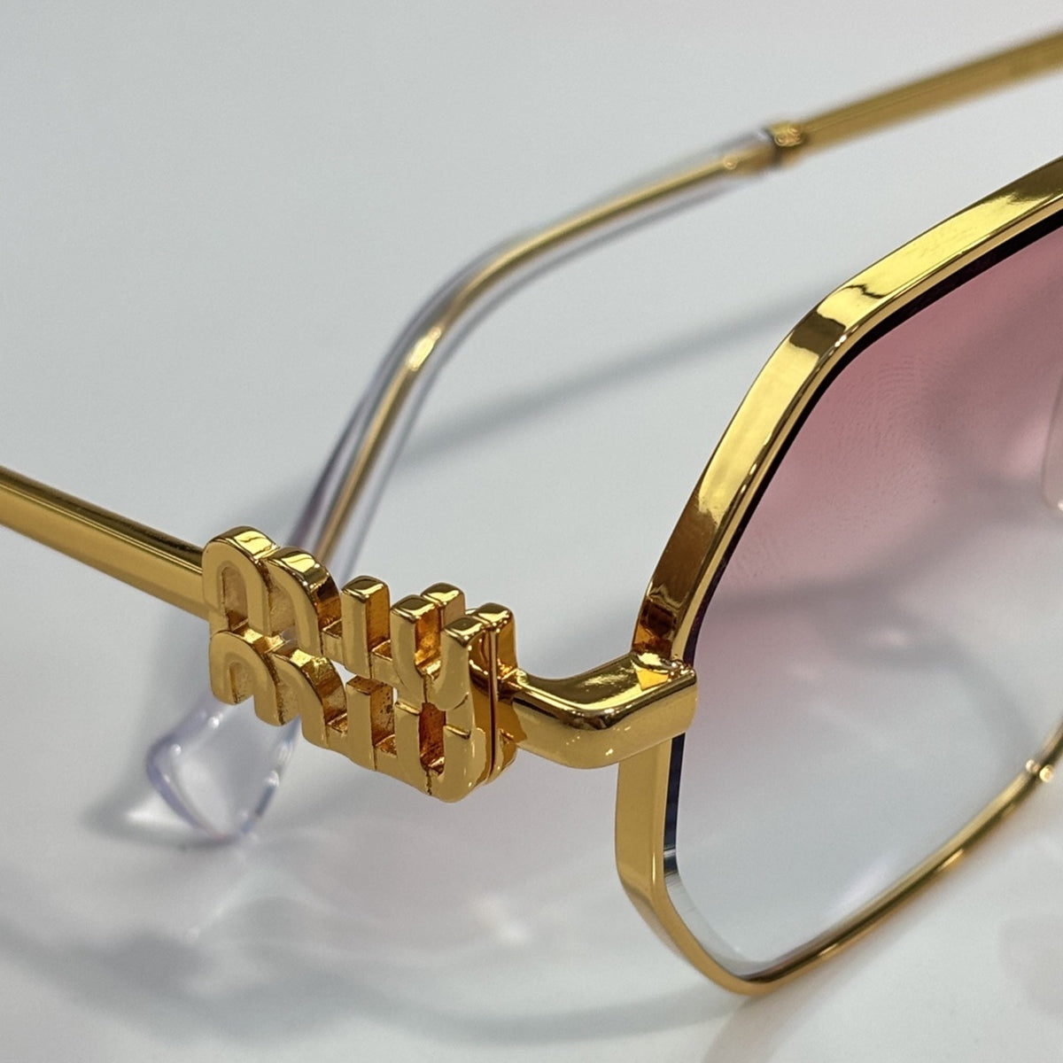 2026 High-End leisure travel versatile sunglasses19035