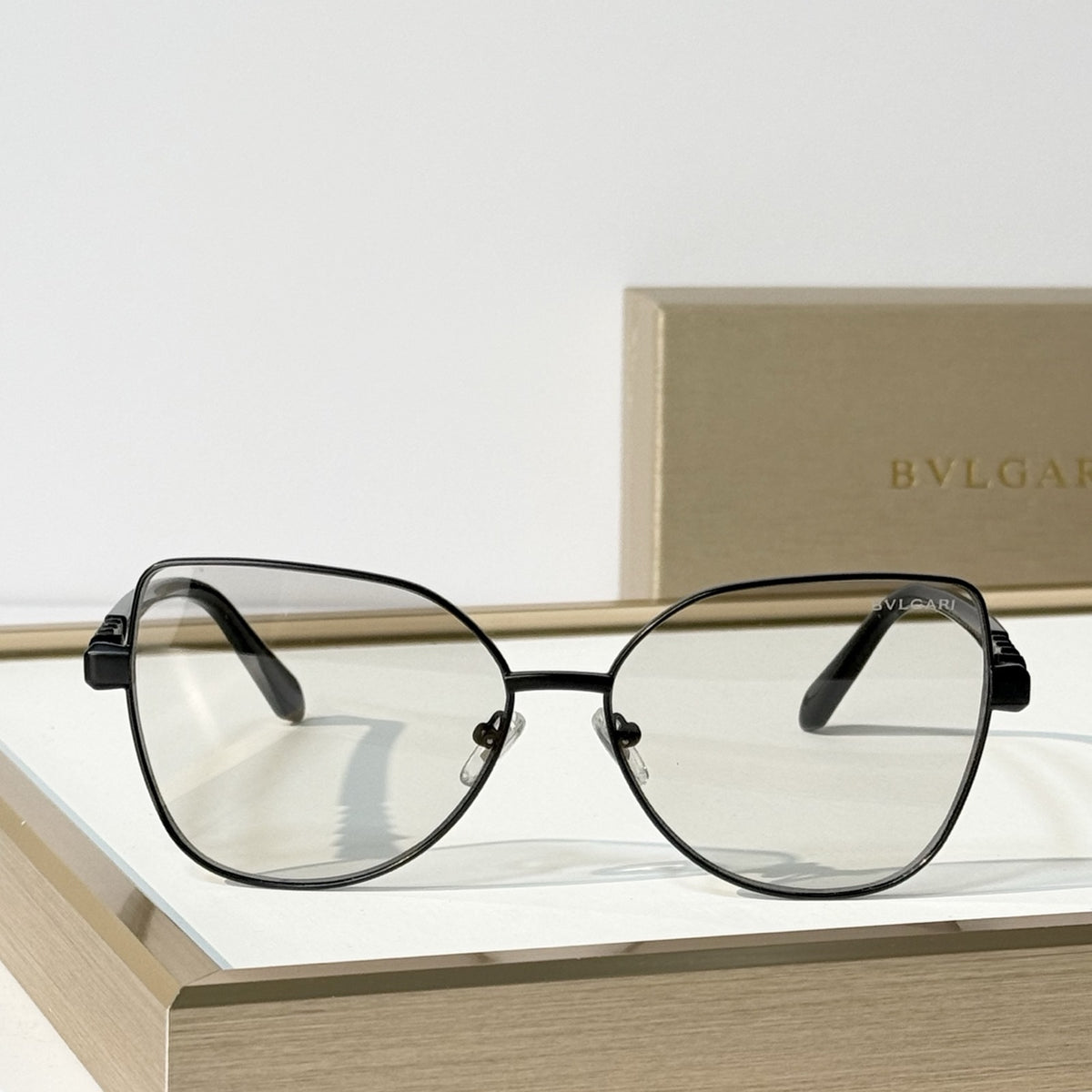2026 High-End leisure travel versatile sunglasses19010