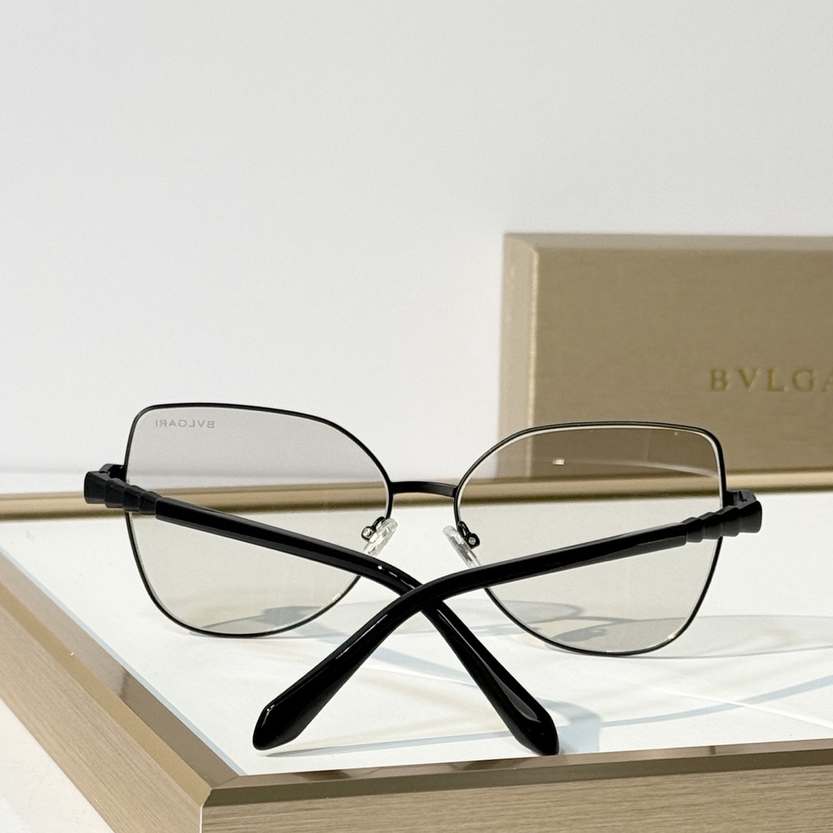 2026 High-End leisure travel versatile sunglasses19010