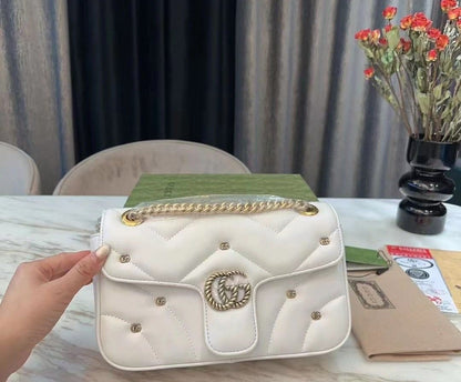 GG Marmont Small Matelasse Leather Shoulder Bag White 23Cm 443497 Aacpg 9206 MARMONT Bag