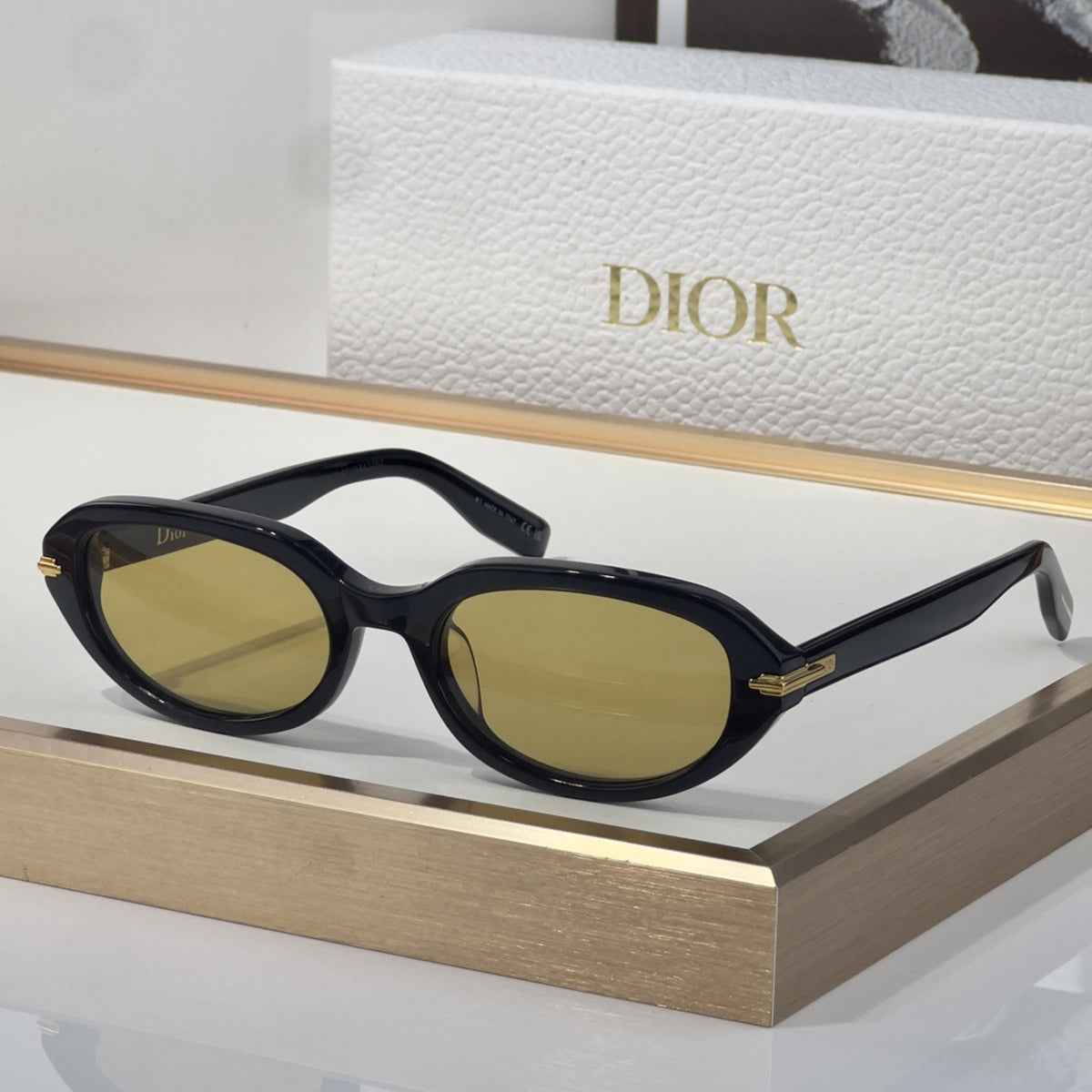 2026 High-End leisure travel versatile sunglasses19003