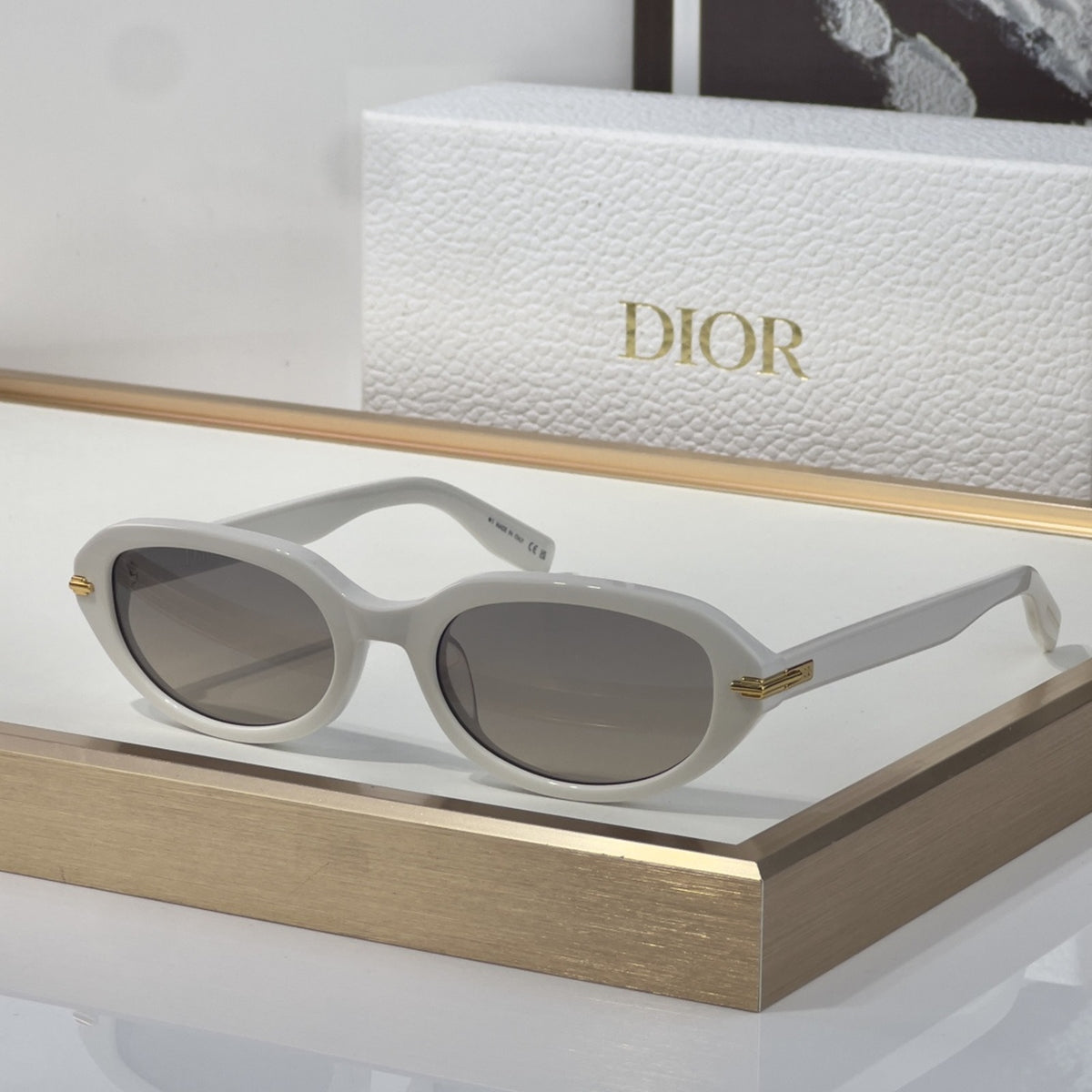 2026 High-End leisure travel versatile sunglasses19003