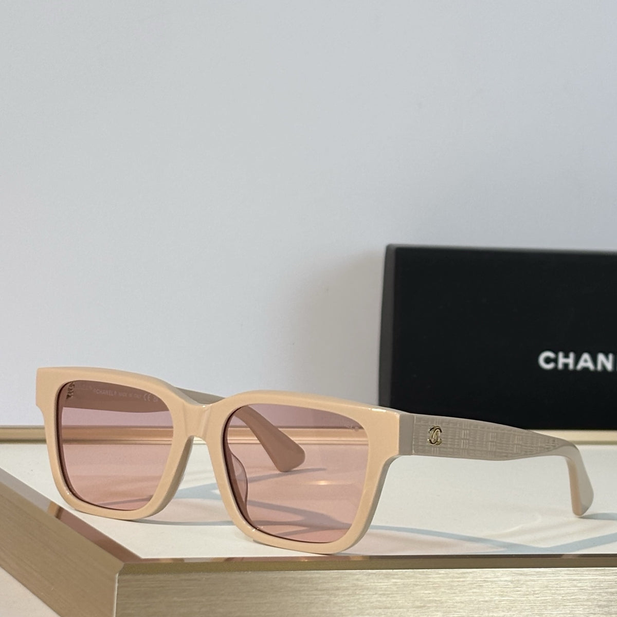 2026 High-End leisure travel versatile sunglasses19007