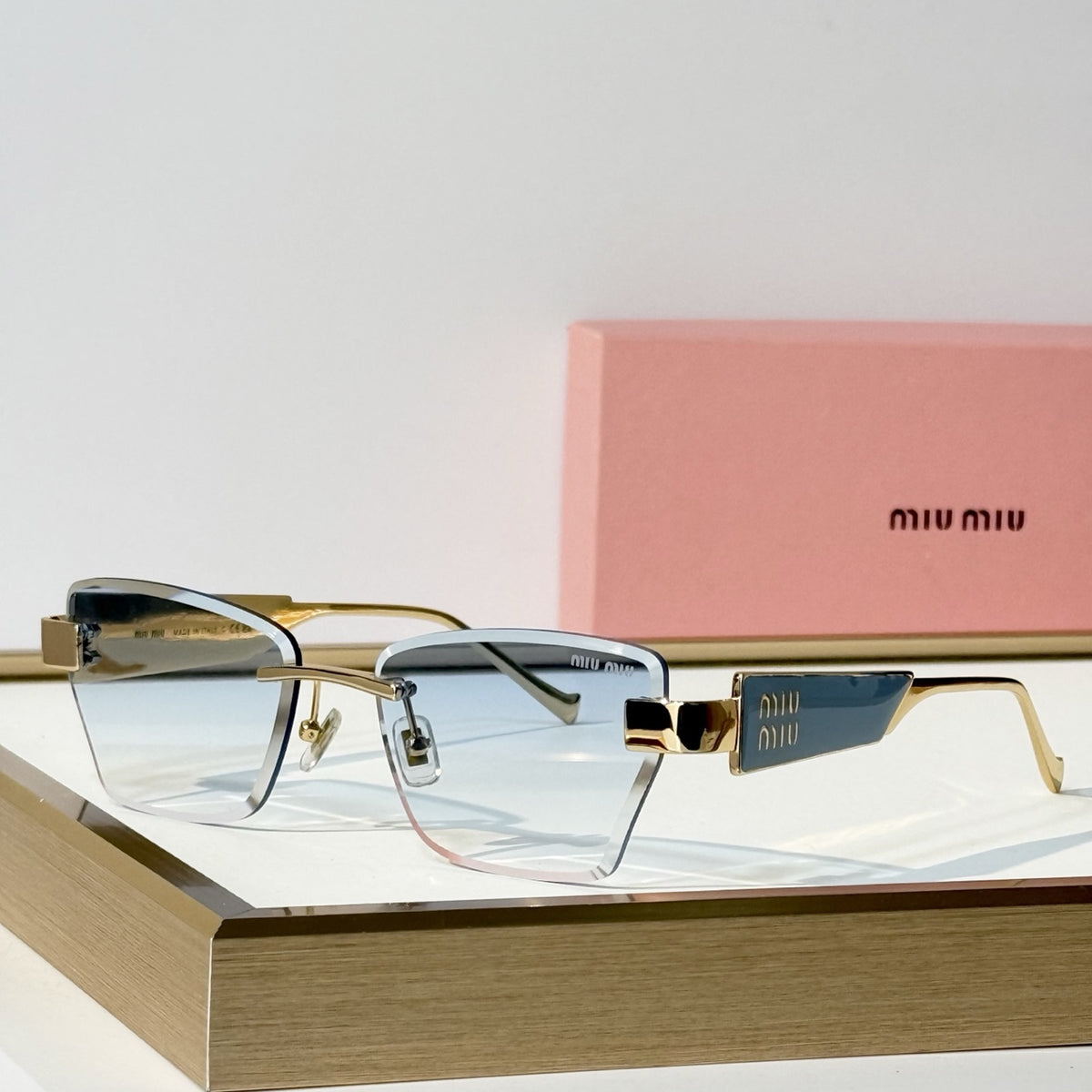 2026 High-End leisure travel versatile sunglasses19011