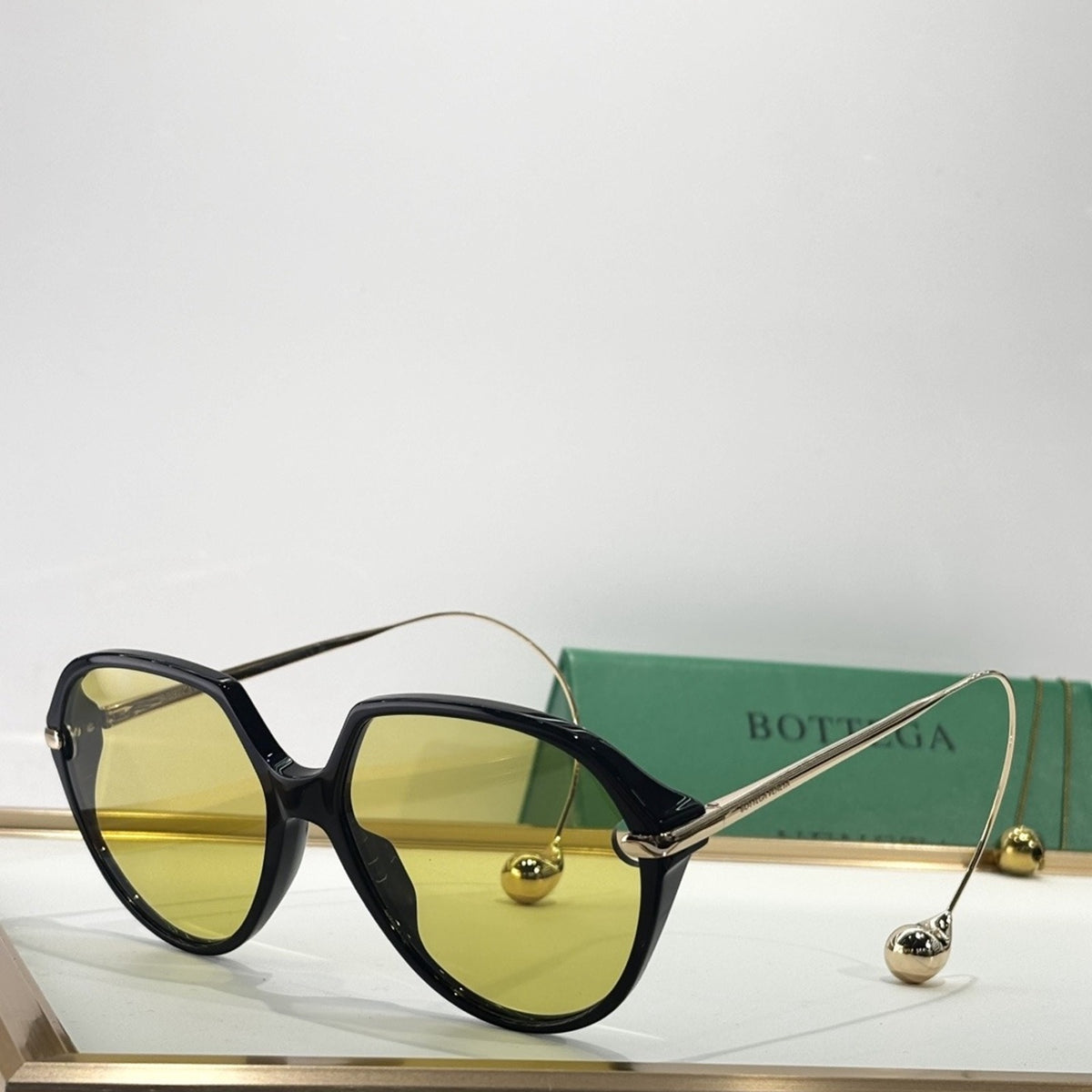 2026 High-End leisure travel versatile sunglasses19014