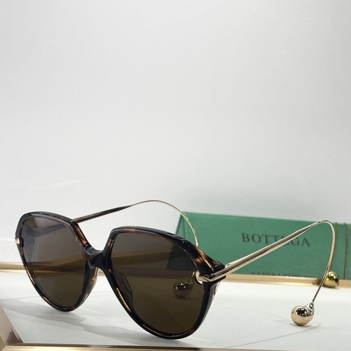 2026 High-End leisure travel versatile sunglasses19014