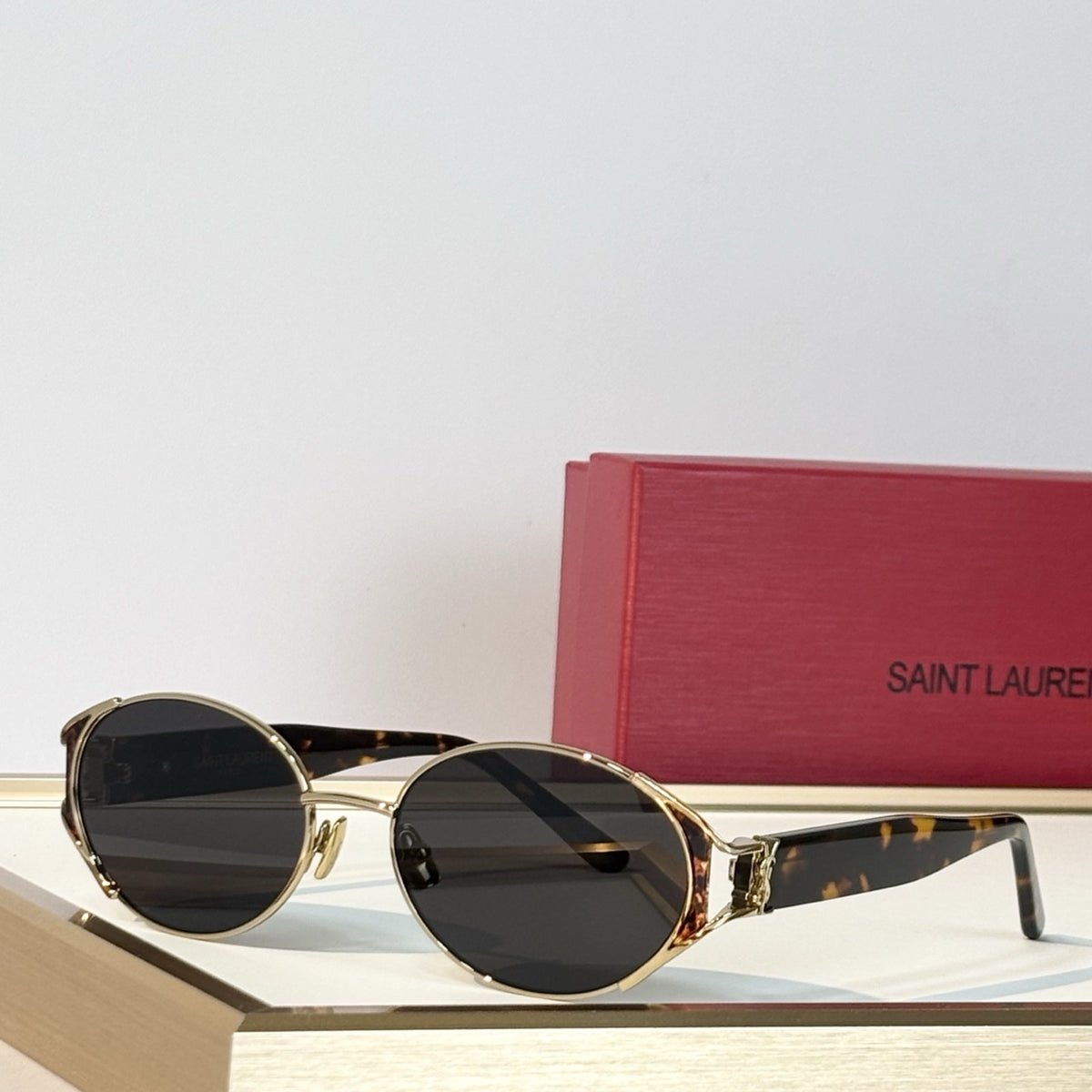 2026 High-End leisure travel versatile sunglasses19018