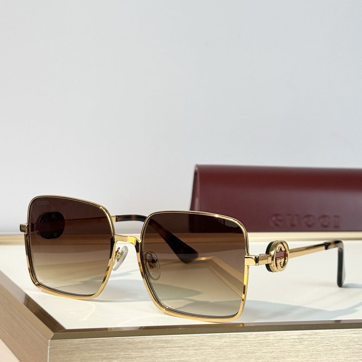 2026 High-End leisure travel versatile sunglasses19019