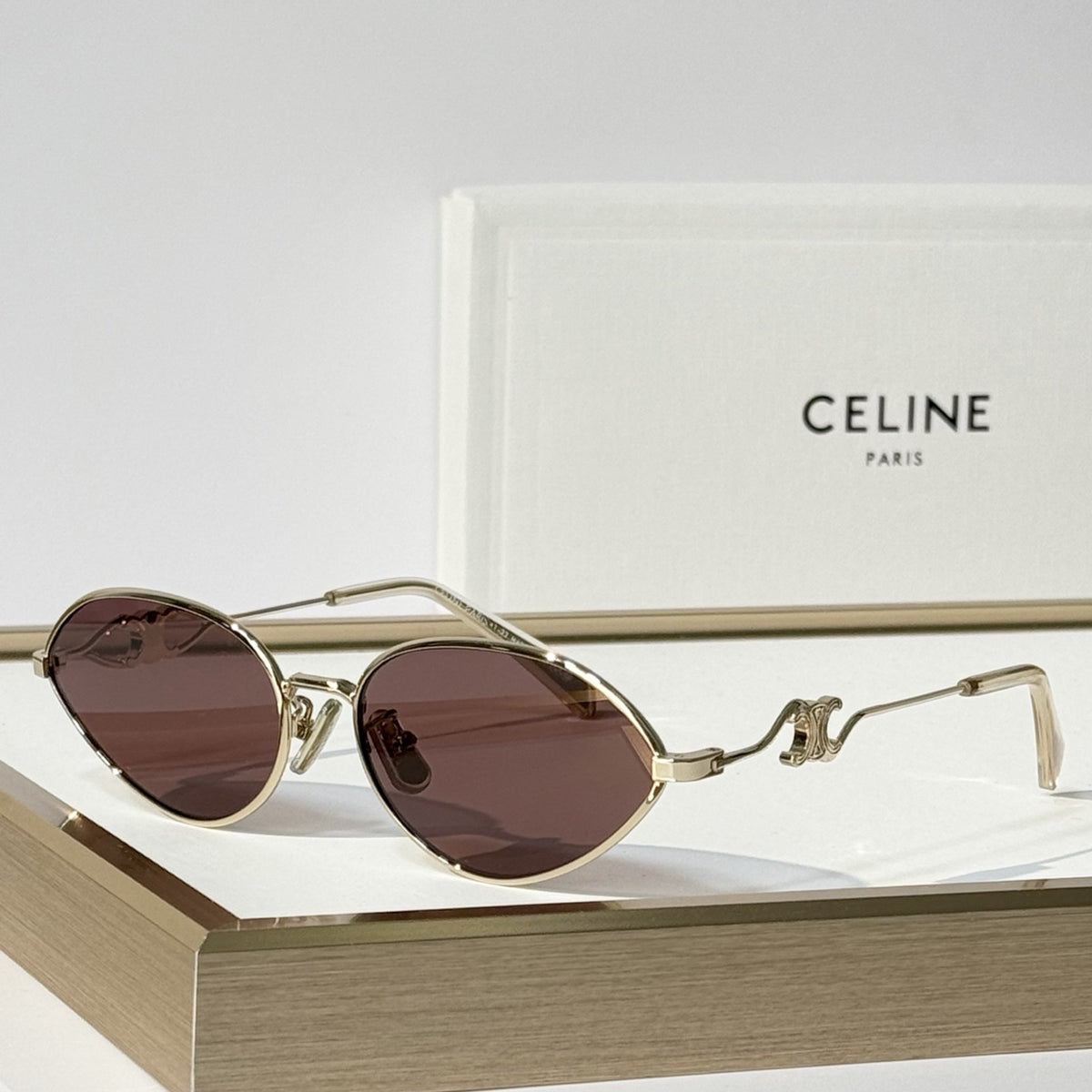2026 High-End leisure travel versatile sunglasses19024