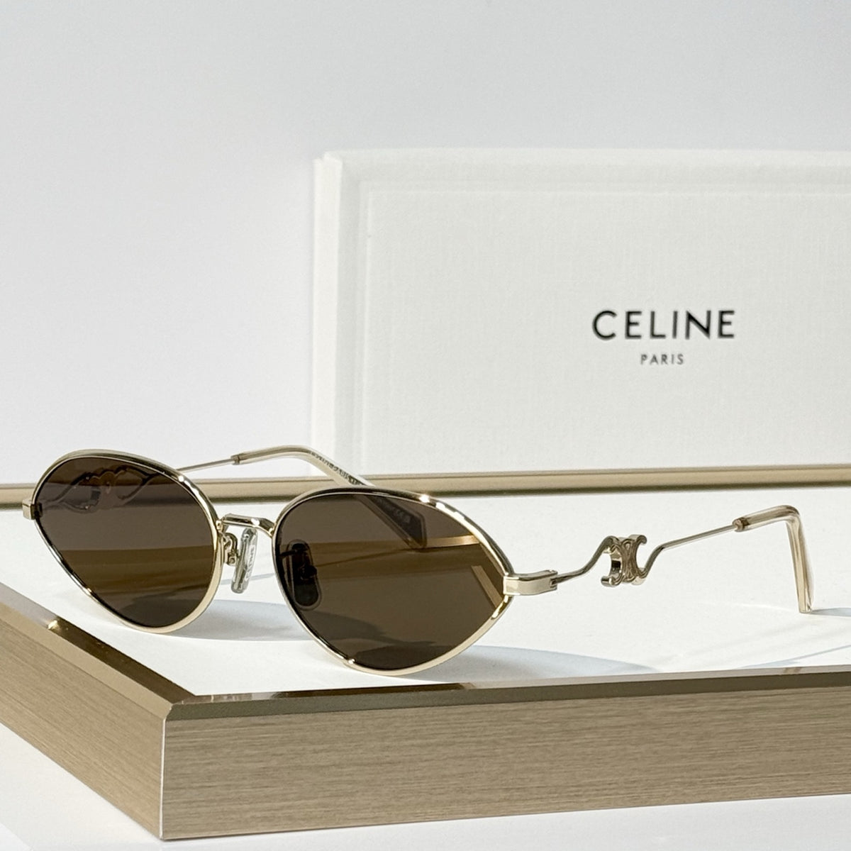 2026 High-End leisure travel versatile sunglasses19024