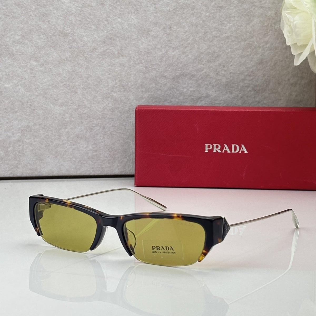 2026 High-End leisure travel versatile sunglasses19028
