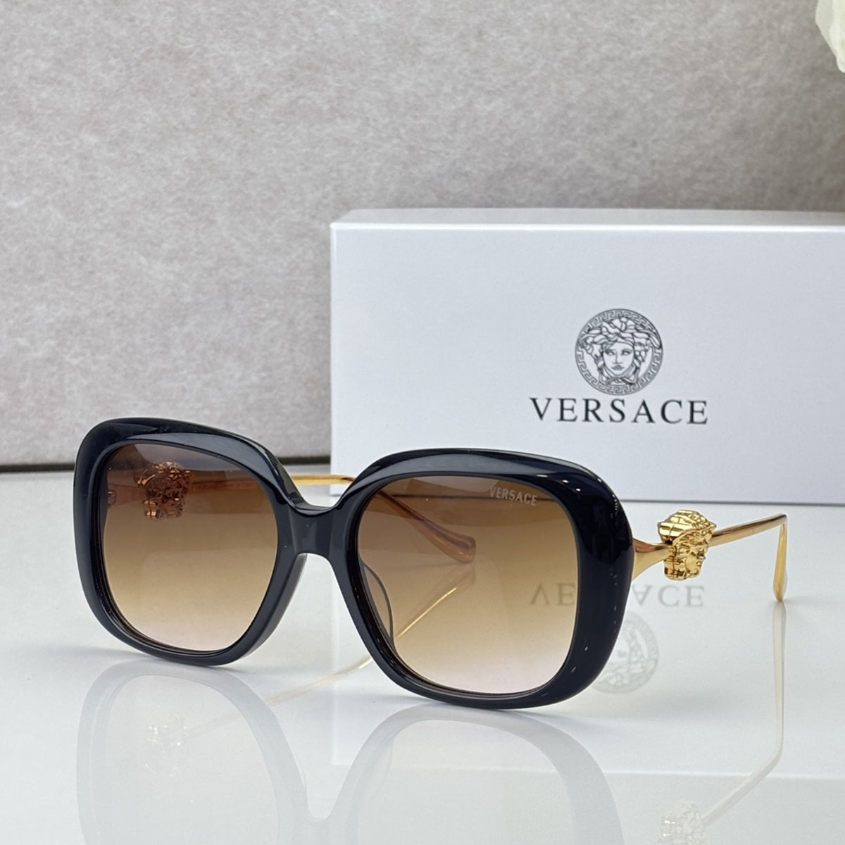 2026 High-End leisure travel versatile sunglasses19031
