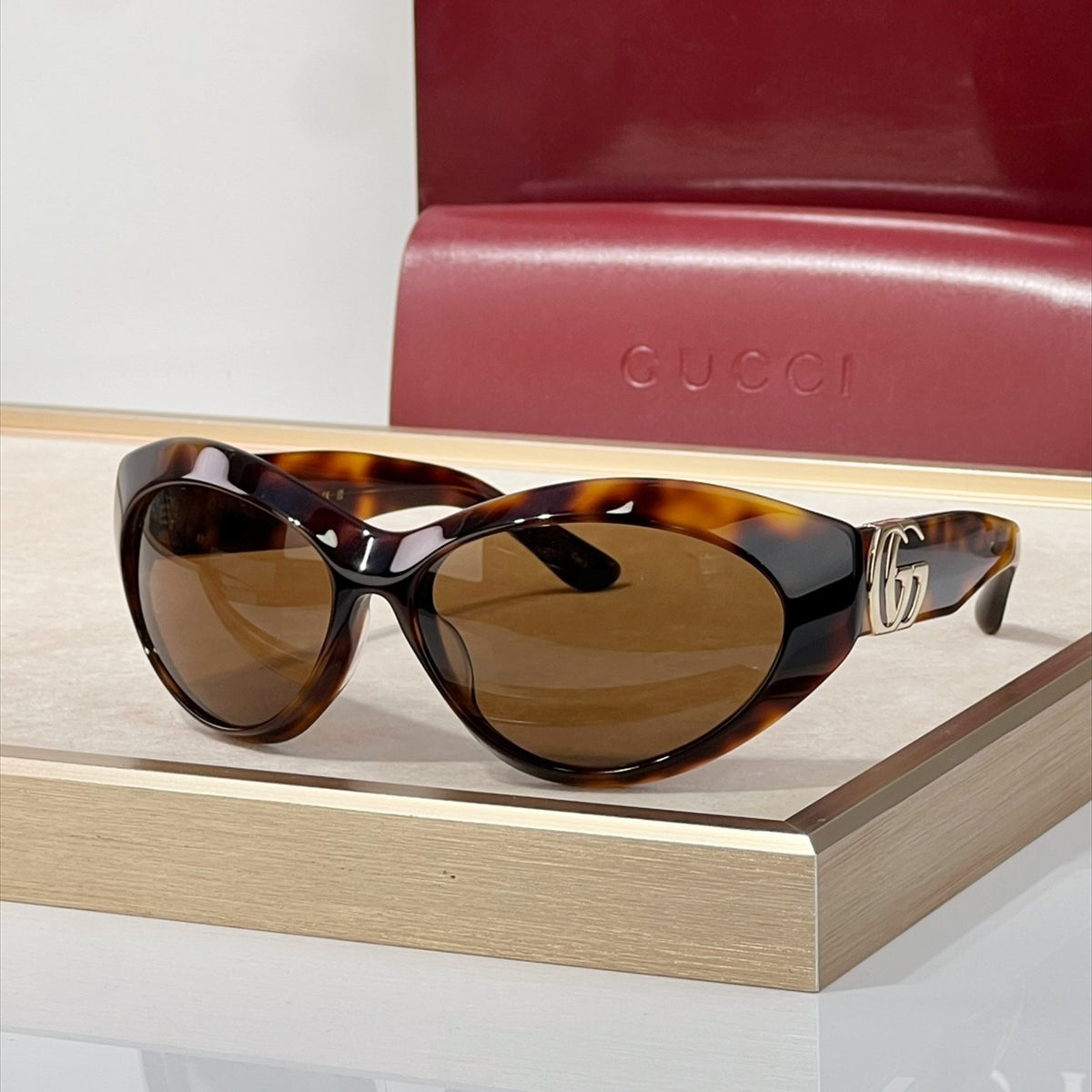 2026 High-End leisure travel versatile sunglasses19036