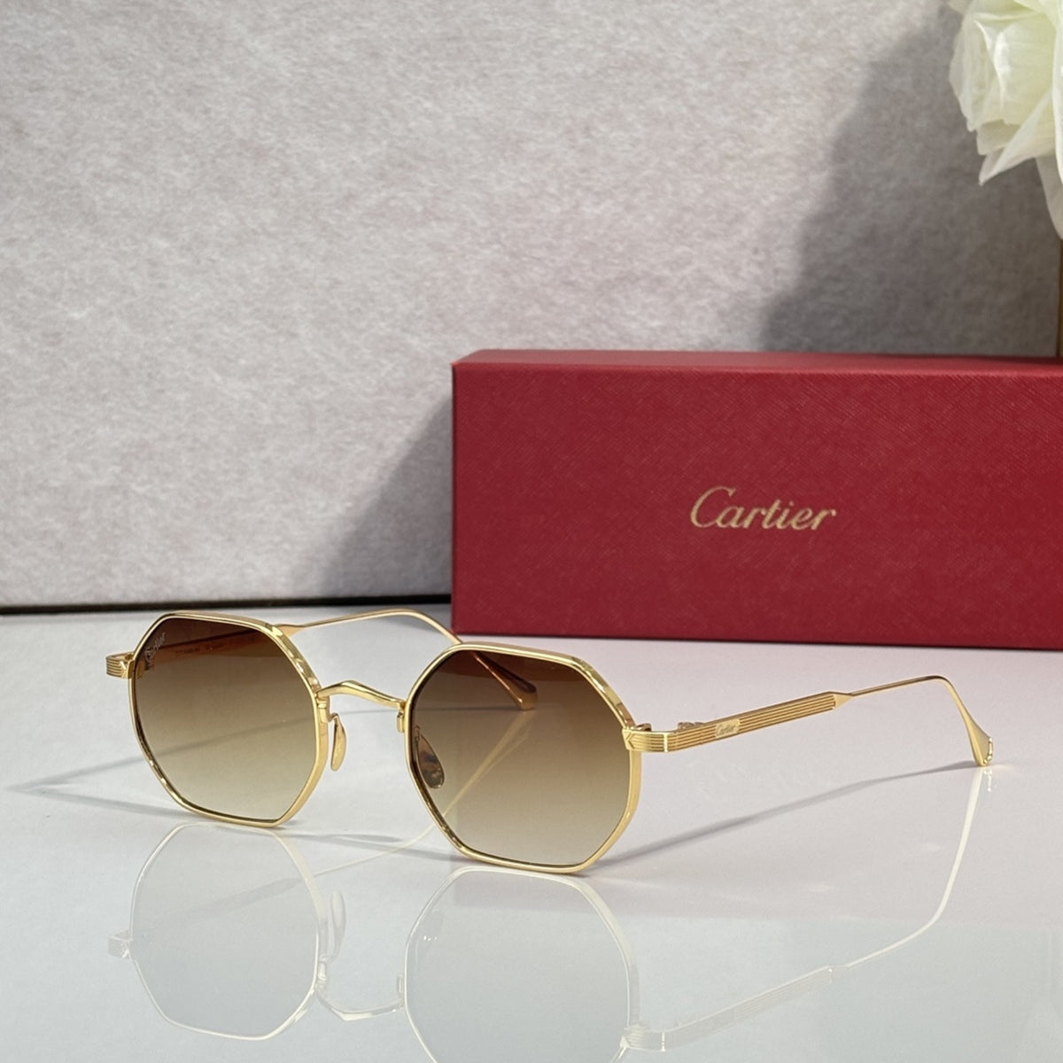 2026 High-End leisure travel versatile sunglasses19038