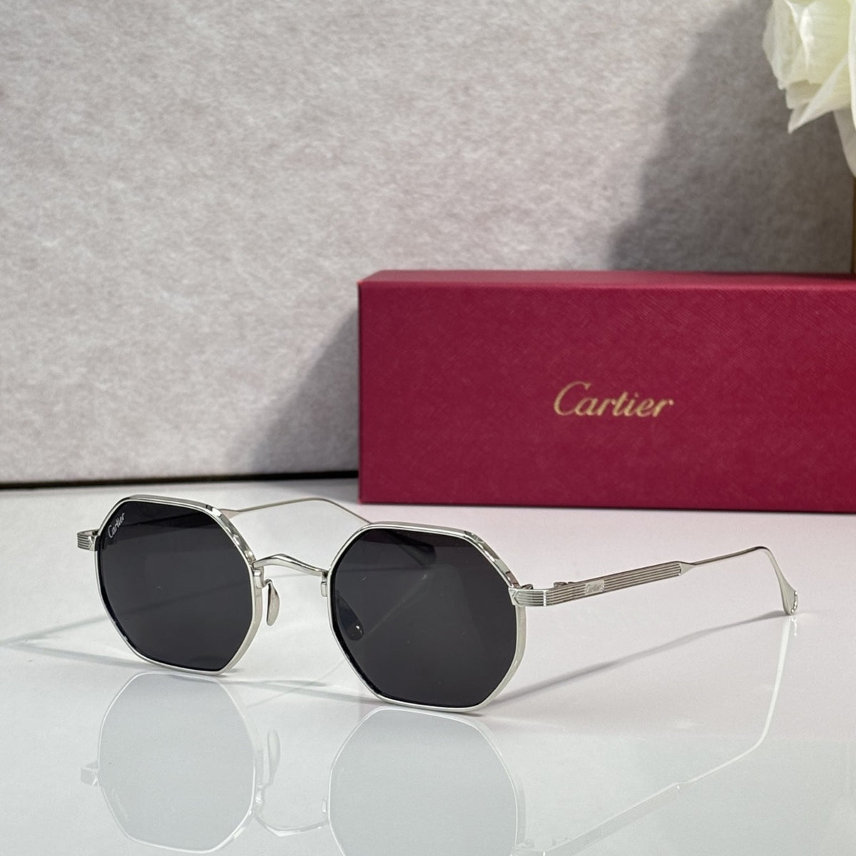 2026 High-End leisure travel versatile sunglasses19038