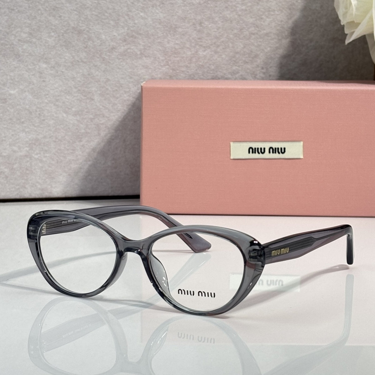 2026 High-End leisure travel versatile sunglasses19039