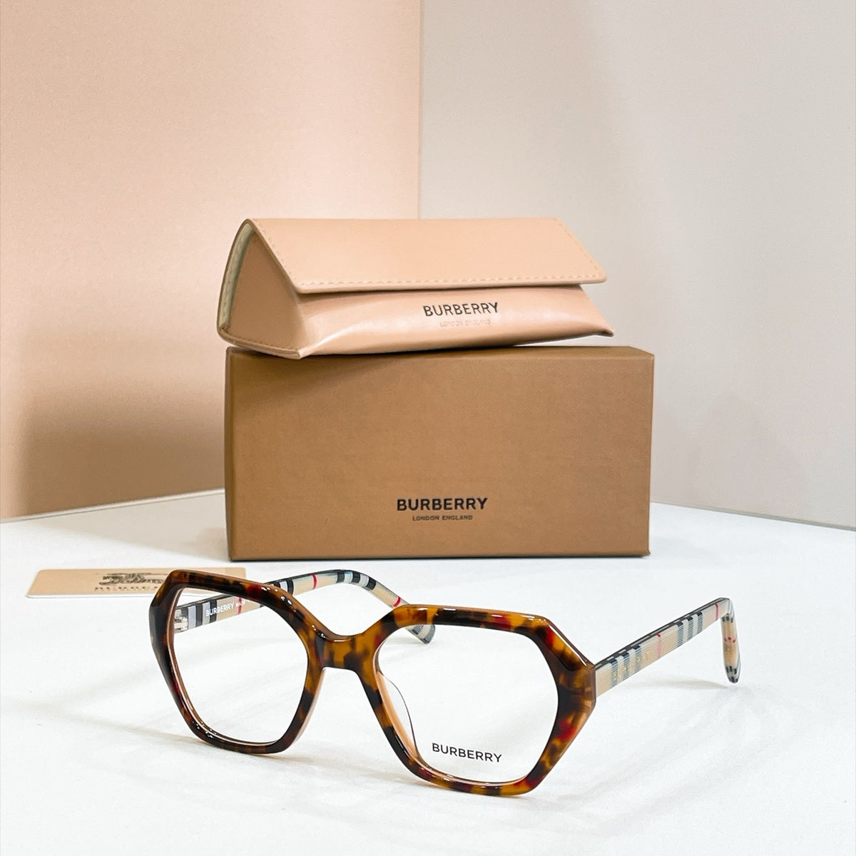 2026 High-End leisure travel versatile sunglasses19046