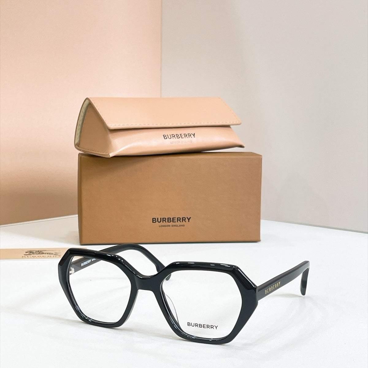 2026 High-End leisure travel versatile sunglasses19046