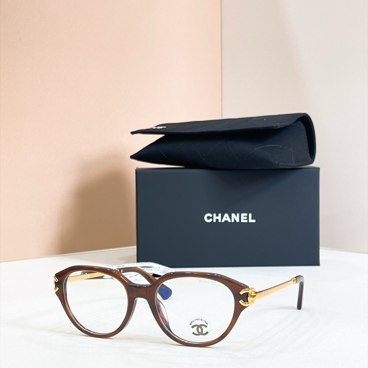2026 High-End leisure travel versatile sunglasses19048