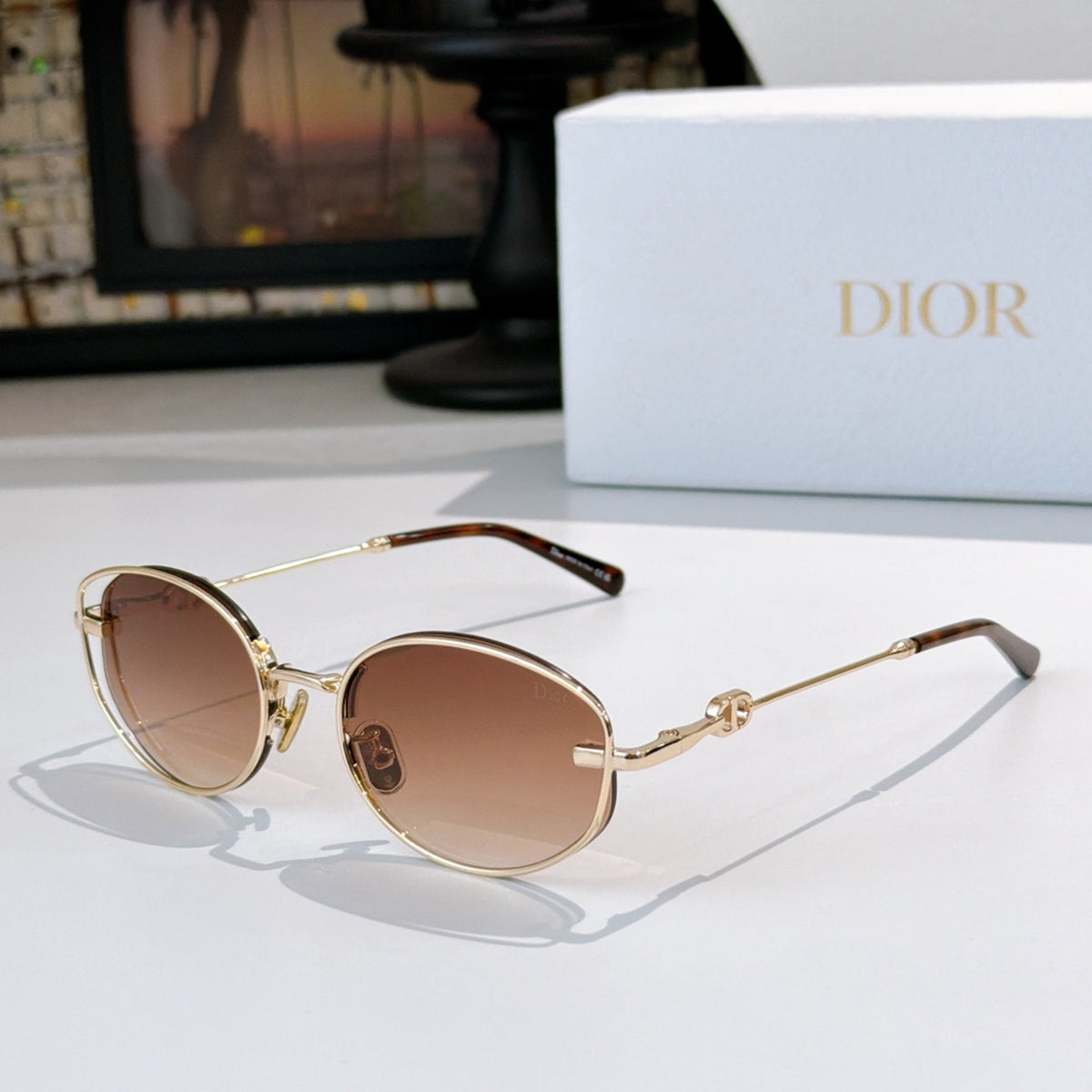 2026 High-End leisure travel versatile sunglasses19050