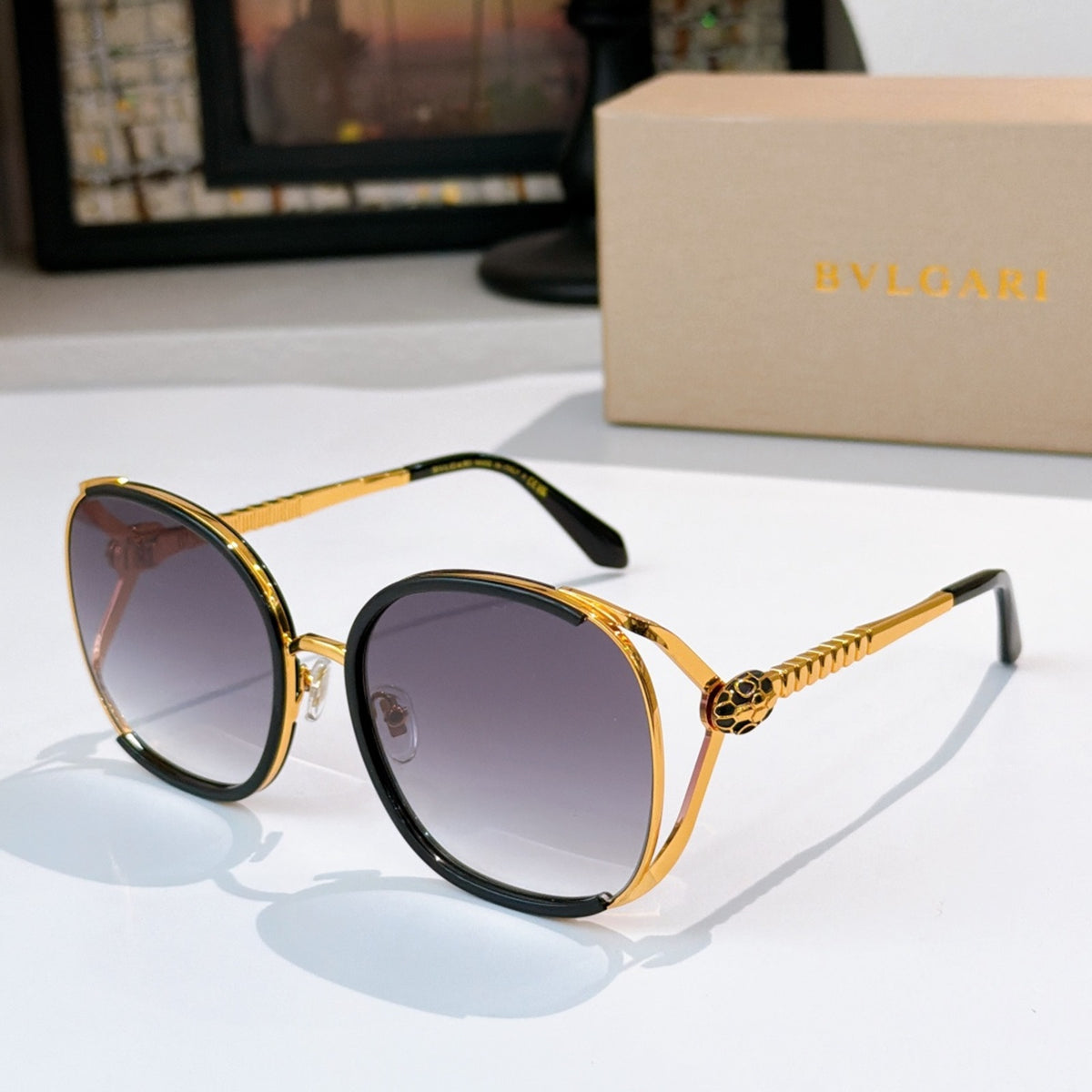 2026 High-End leisure travel versatile sunglasses19051