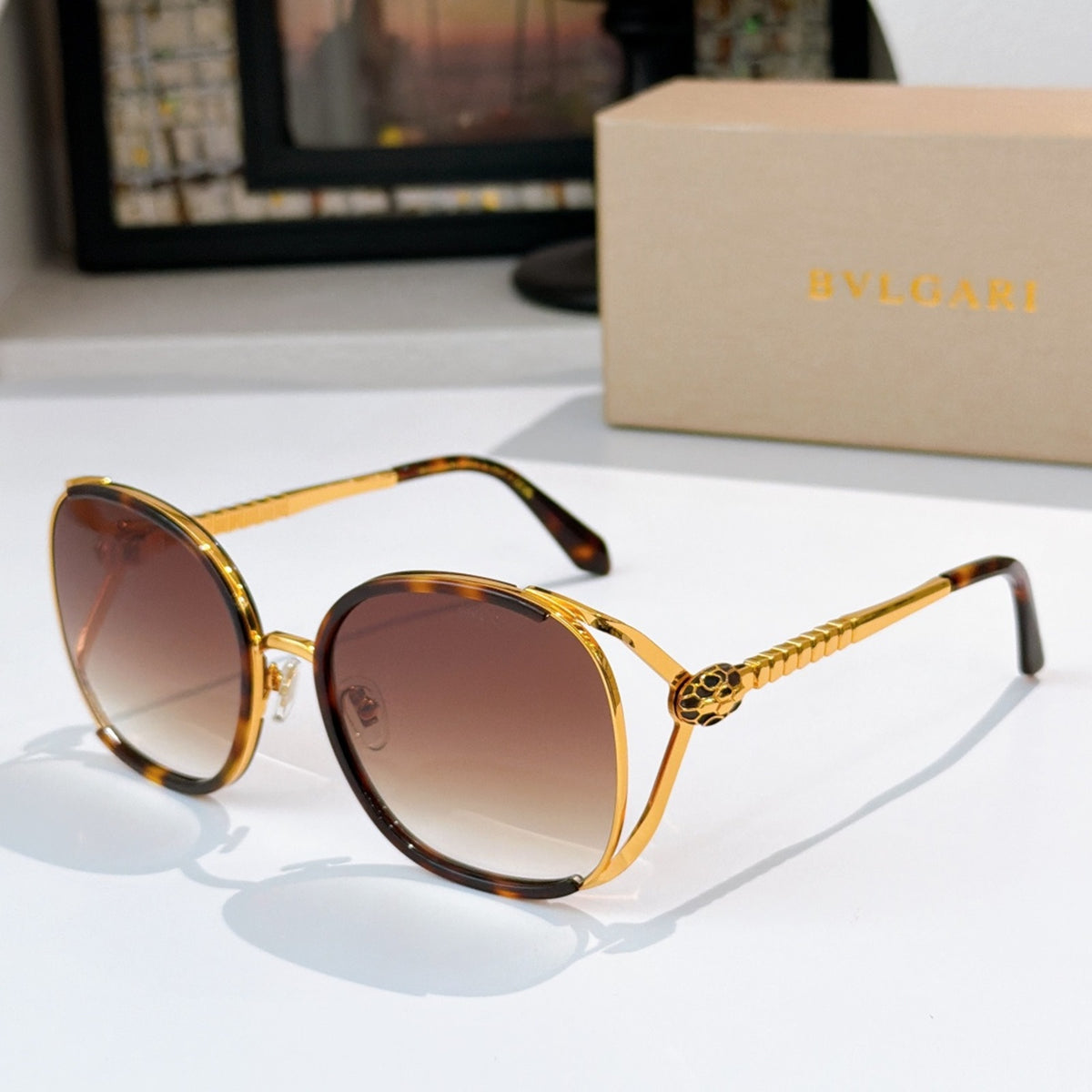 2026 High-End leisure travel versatile sunglasses19051