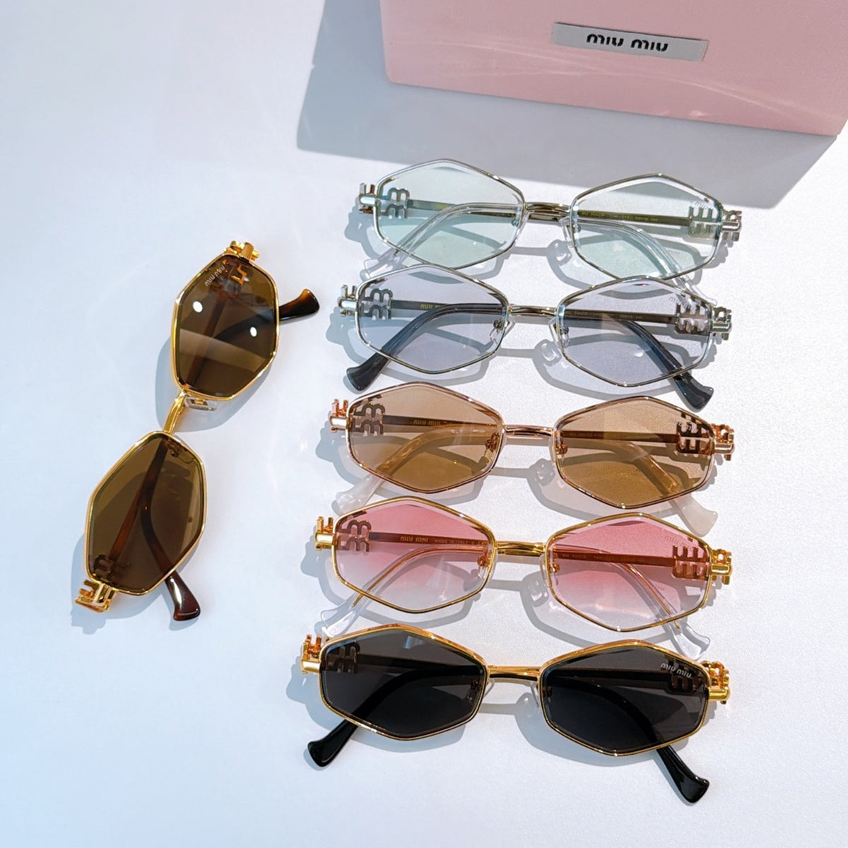 2026 High-End leisure travel versatile sunglasses19053